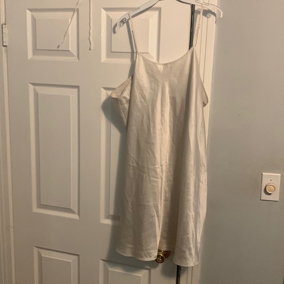 White Campasol dress - Picture 1 of 2